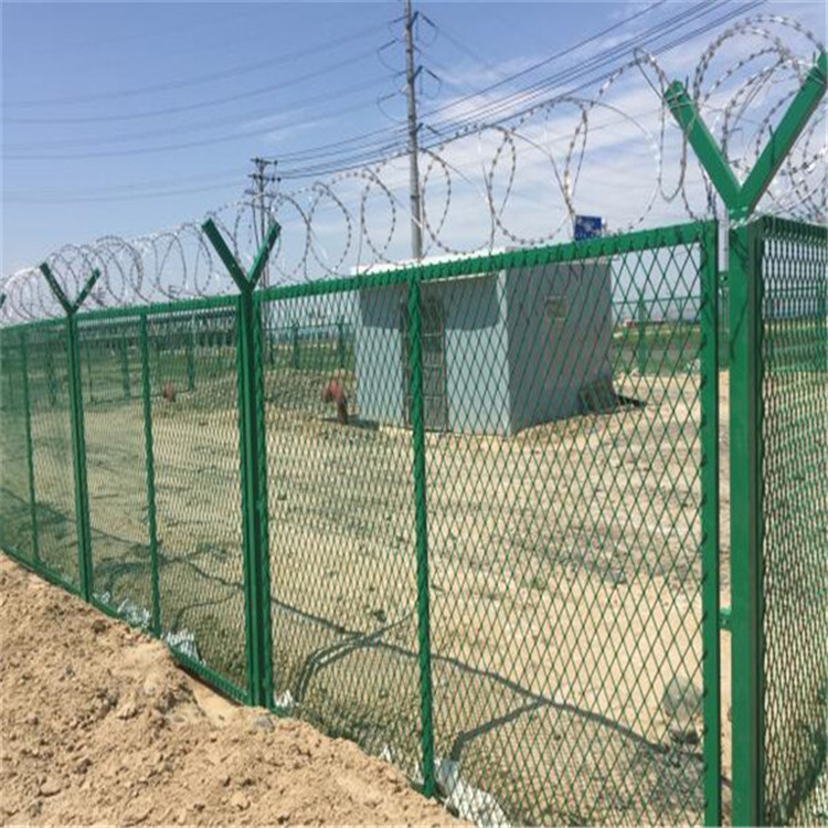 阿勒泰地护栏